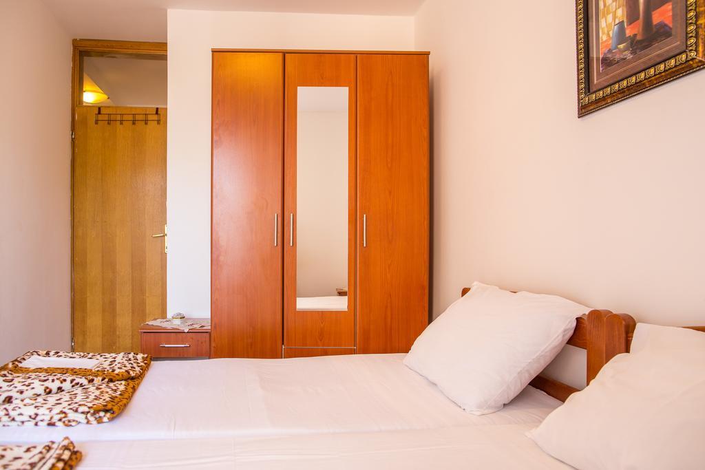 City Apartments Gosposhtina Budva Dış mekan fotoğraf